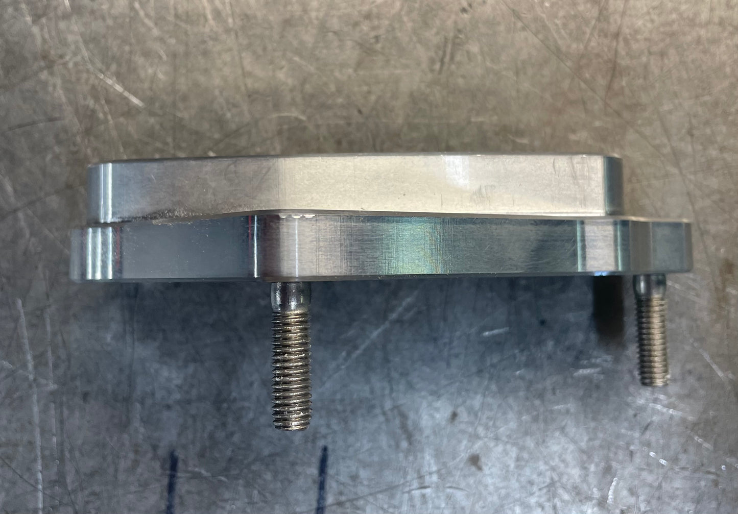 550 Coupler Shield Bracket
